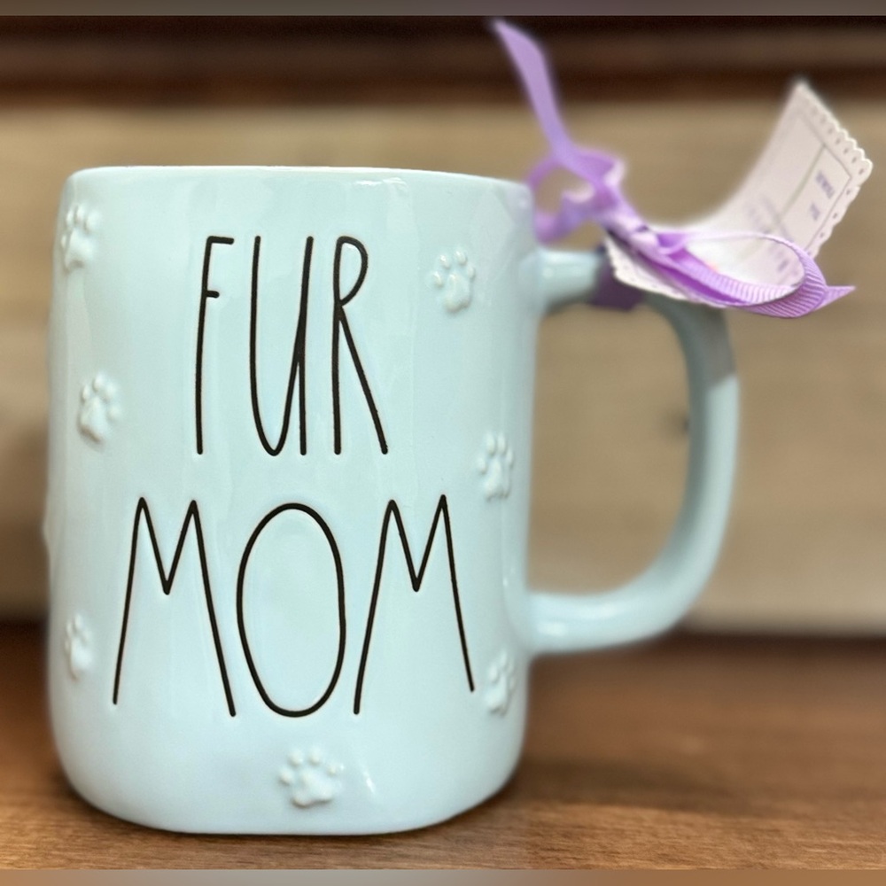 🥰 Rae Dunn Baby Blue  FUR MOM Mug With Paw 🐾 Prints Mother’s Day Animal Lover
